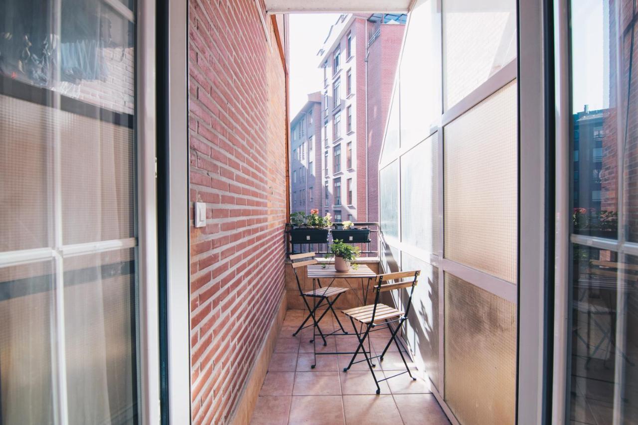Garai Apartment By People Rentals Bilbao Exteriör bild